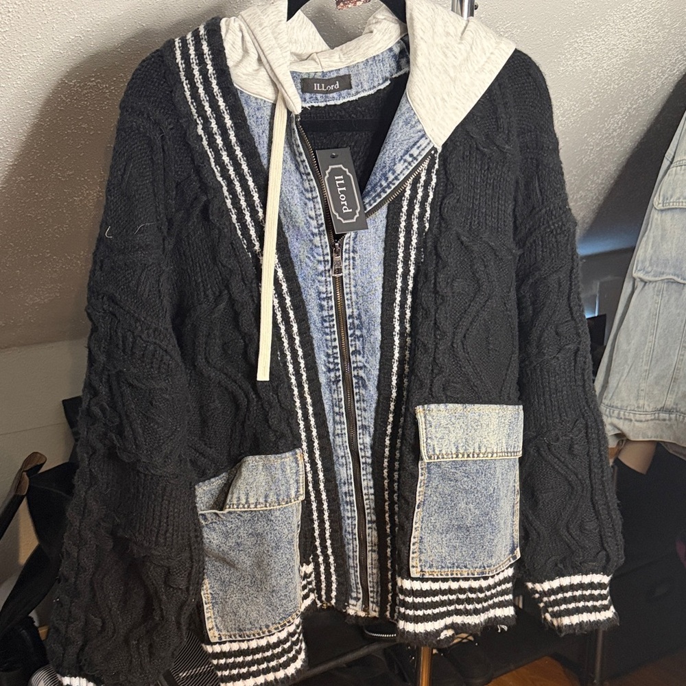 Stylish Black and Gray Cardigan with Denim Details